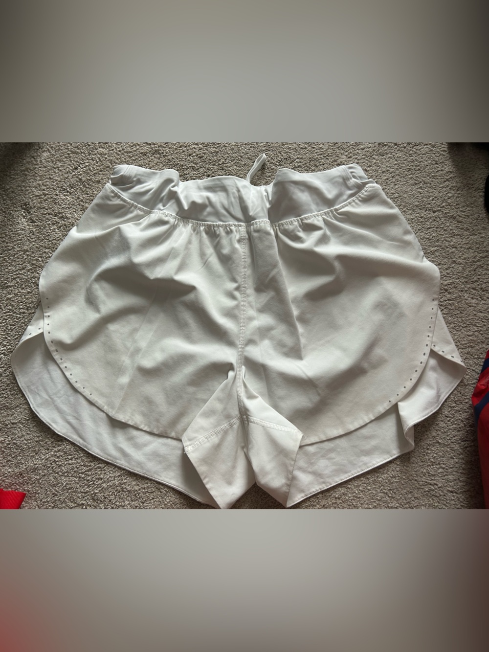 Lululemon white find your pace shorts